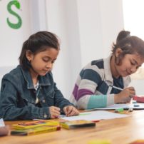 Schoolchildren taught to self care